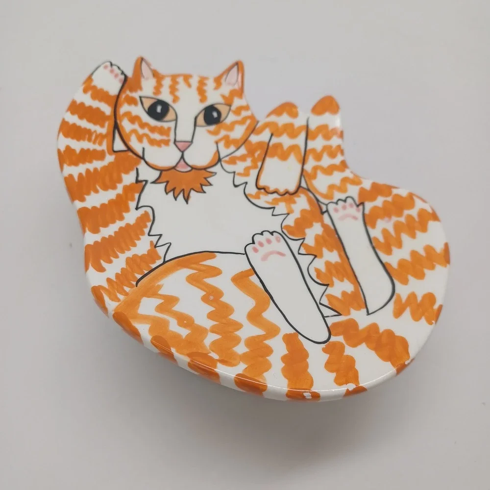 Cats by Nina Lyman Orange Tabby Ceramic Trinket Dish Figural Cat Plate 6 Inch